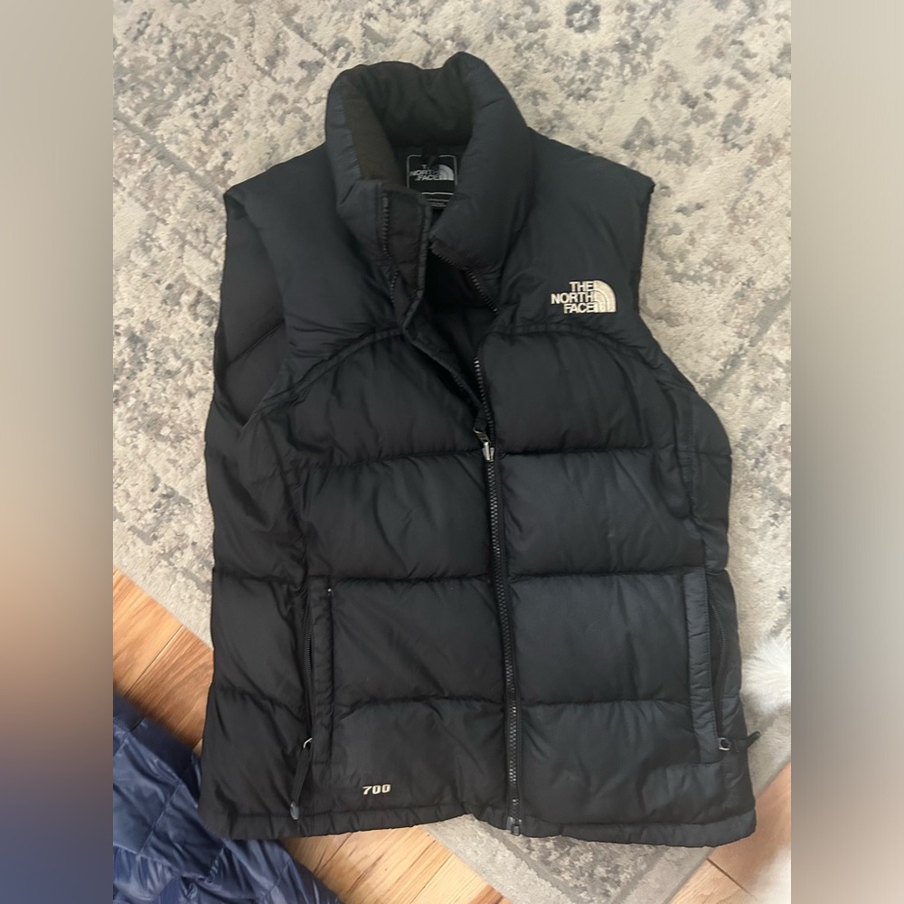 North face black vest